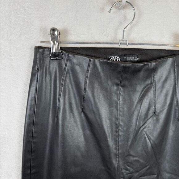ZARA High Rise Faux Leather Leggings Black Side Zipper Elastic Waist Raw Hem XS - Picture 3 of 13